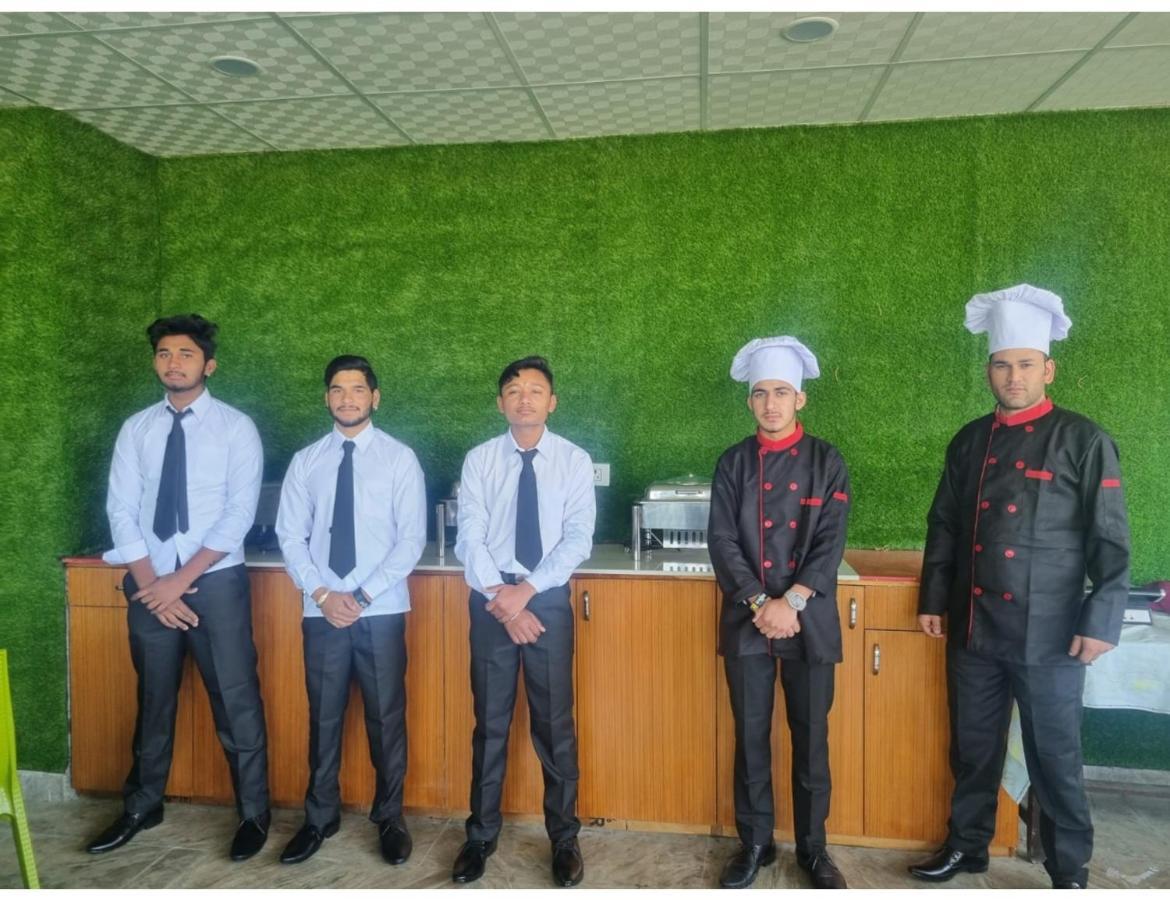 Hotel Krishna Palace, Mussoorie Eksteriør bilde